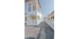 Resale - Villa - Orihuela