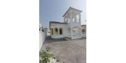 Resale - Villa - Orihuela