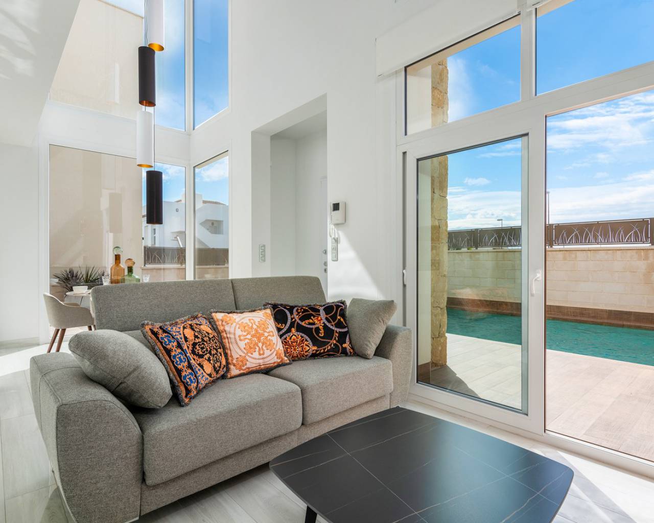 Villa Laguna Azul - Nueva construcción  - Los Montesinos - RLGAZUL-2